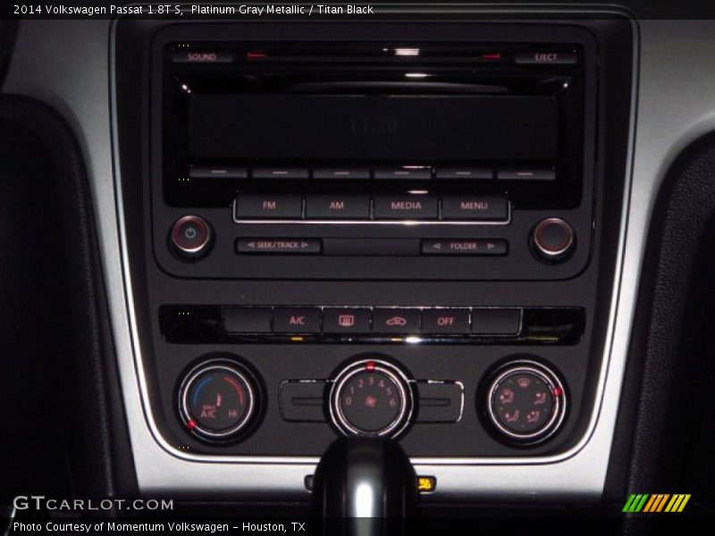 Platinum Gray Metallic / Titan Black 2014 Volkswagen Passat 1.8T S
