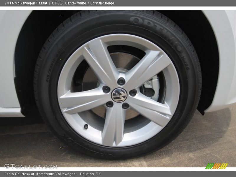 Candy White / Cornsilk Beige 2014 Volkswagen Passat 1.8T SE