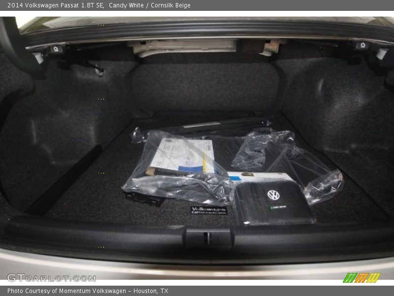 Candy White / Cornsilk Beige 2014 Volkswagen Passat 1.8T SE