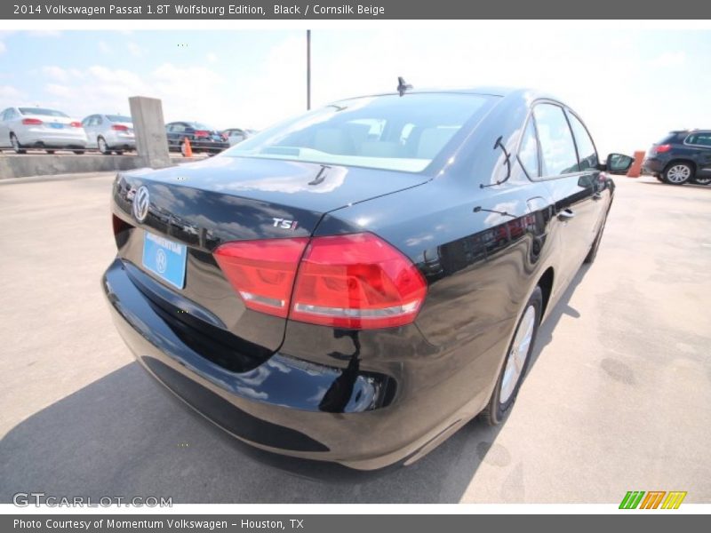 Black / Cornsilk Beige 2014 Volkswagen Passat 1.8T Wolfsburg Edition