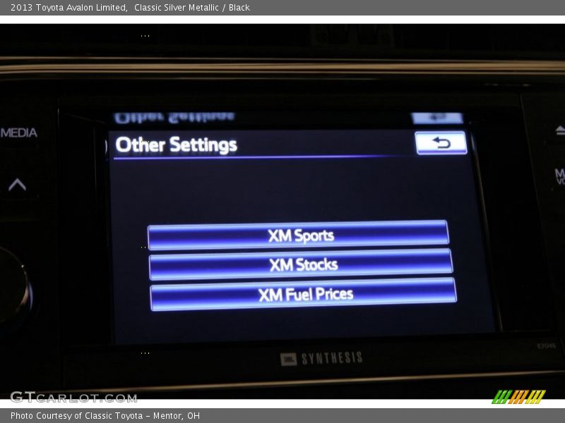 Classic Silver Metallic / Black 2013 Toyota Avalon Limited