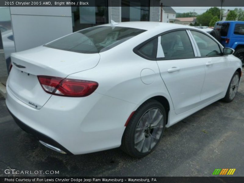 Bright White / Black 2015 Chrysler 200 S AWD