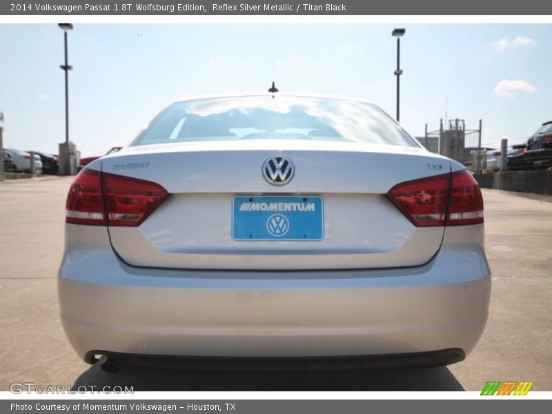 Reflex Silver Metallic / Titan Black 2014 Volkswagen Passat 1.8T Wolfsburg Edition