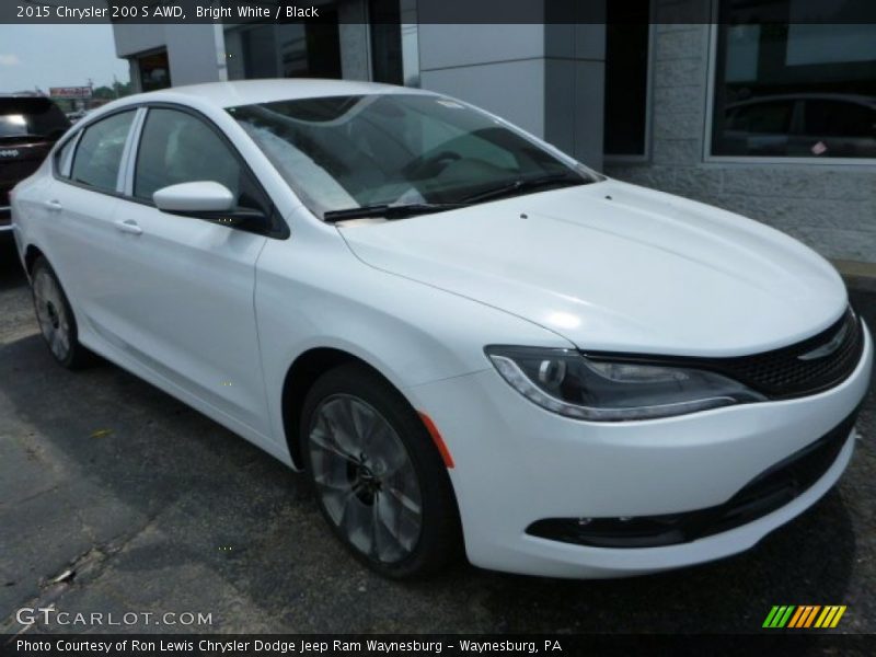 Bright White / Black 2015 Chrysler 200 S AWD