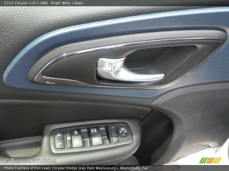 Bright White / Black 2015 Chrysler 200 S AWD