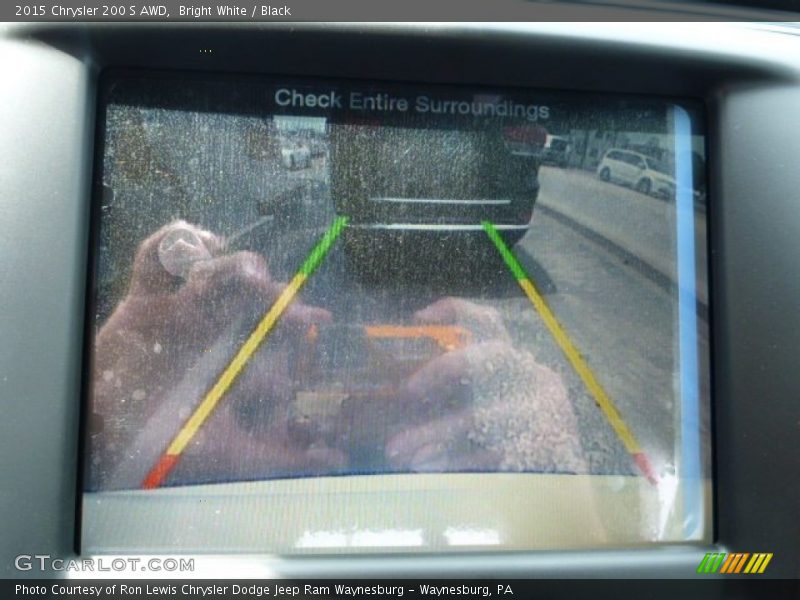 Bright White / Black 2015 Chrysler 200 S AWD