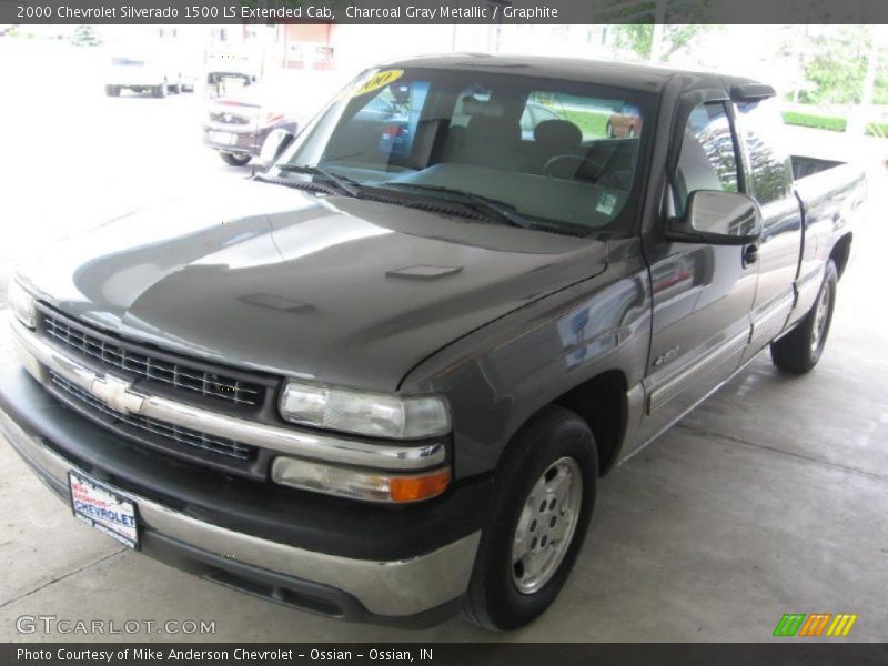 Charcoal Gray Metallic / Graphite 2000 Chevrolet Silverado 1500 LS Extended Cab