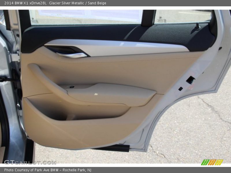 Glacier Silver Metallic / Sand Beige 2014 BMW X1 xDrive28i