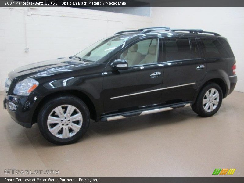 Obsidian Black Metallic / Macadamia 2007 Mercedes-Benz GL 450