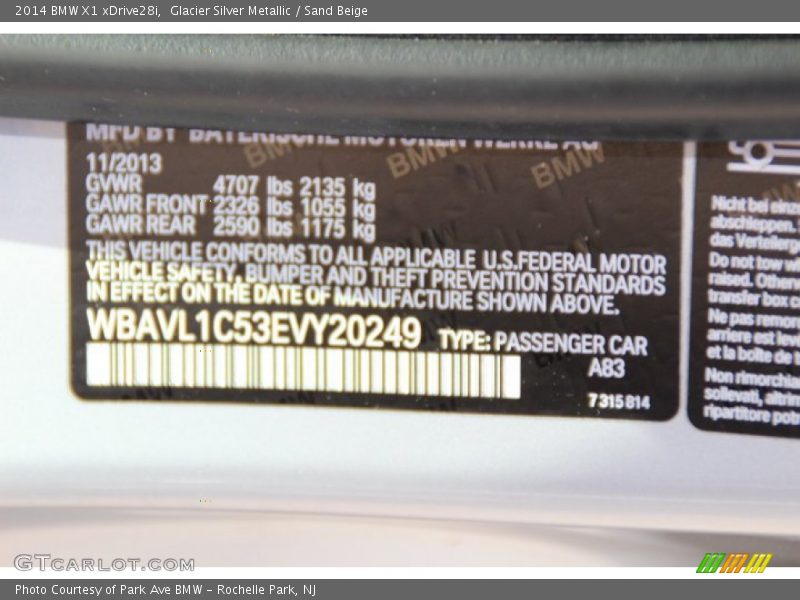 Glacier Silver Metallic / Sand Beige 2014 BMW X1 xDrive28i