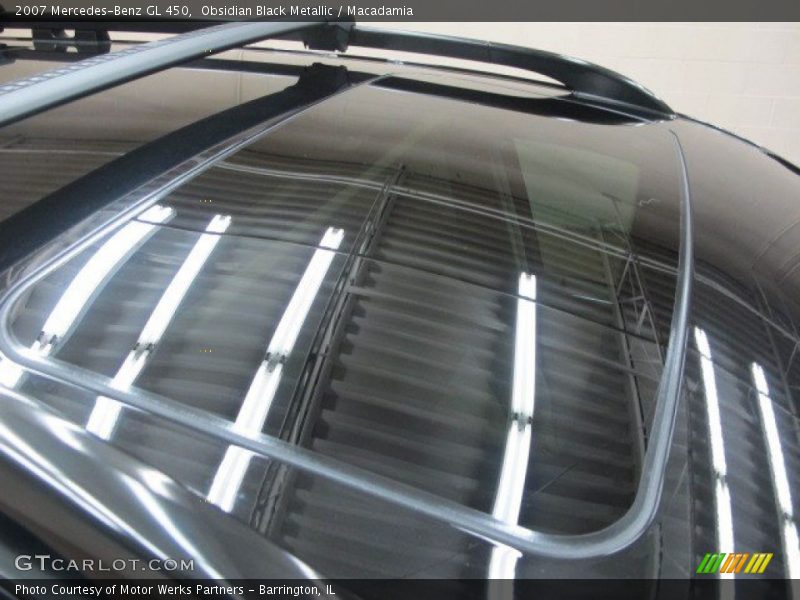 Obsidian Black Metallic / Macadamia 2007 Mercedes-Benz GL 450