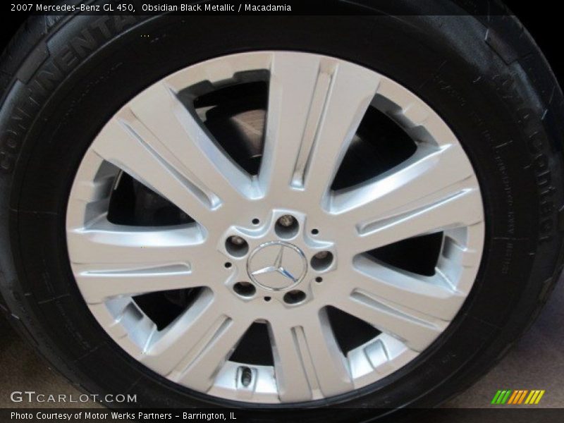 Obsidian Black Metallic / Macadamia 2007 Mercedes-Benz GL 450