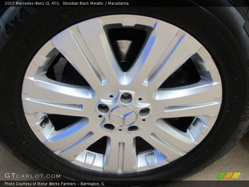 Obsidian Black Metallic / Macadamia 2007 Mercedes-Benz GL 450