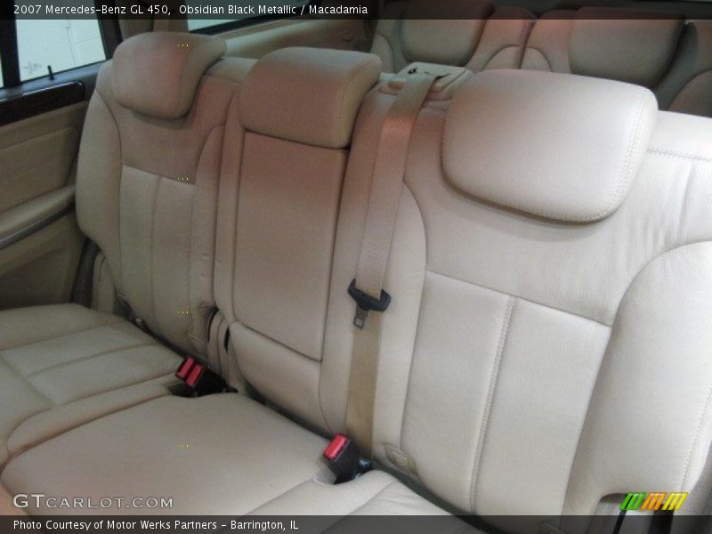 Obsidian Black Metallic / Macadamia 2007 Mercedes-Benz GL 450