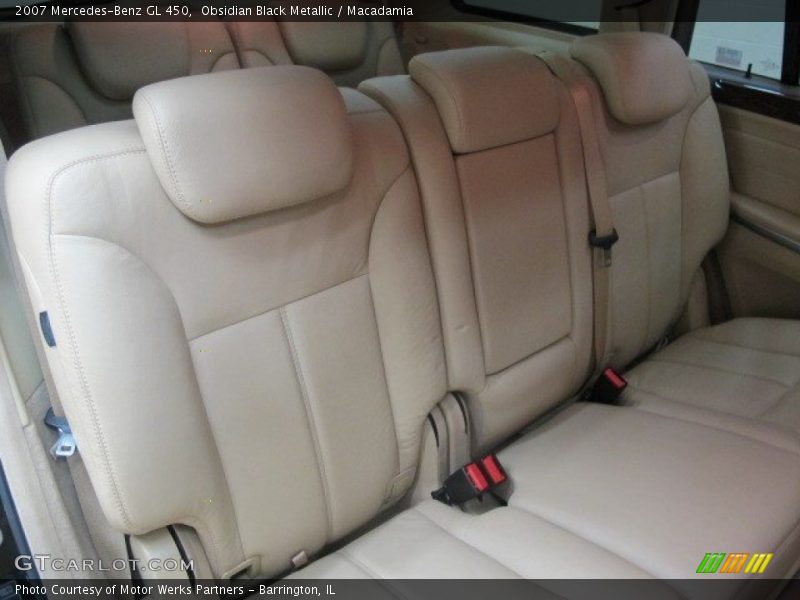 Obsidian Black Metallic / Macadamia 2007 Mercedes-Benz GL 450