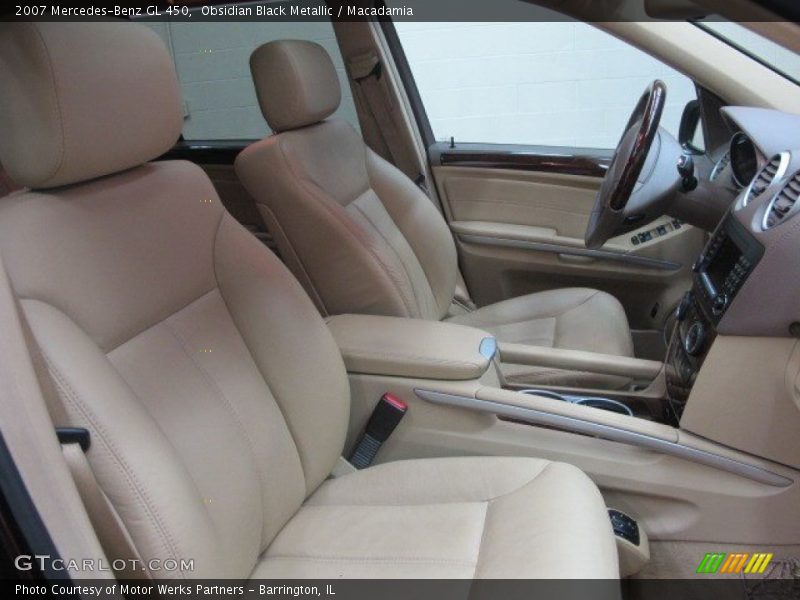 Obsidian Black Metallic / Macadamia 2007 Mercedes-Benz GL 450