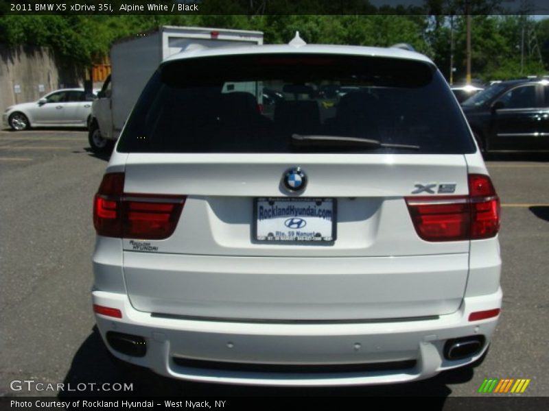 Alpine White / Black 2011 BMW X5 xDrive 35i