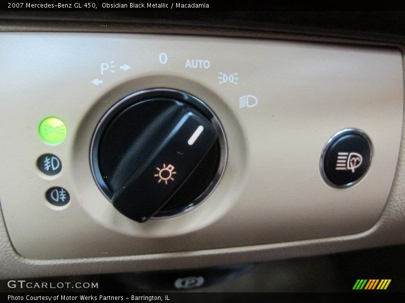 Obsidian Black Metallic / Macadamia 2007 Mercedes-Benz GL 450