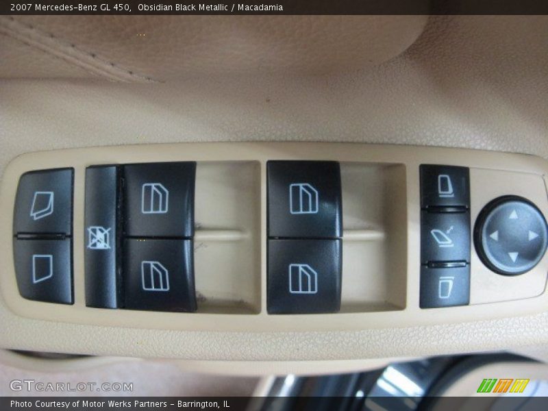 Obsidian Black Metallic / Macadamia 2007 Mercedes-Benz GL 450