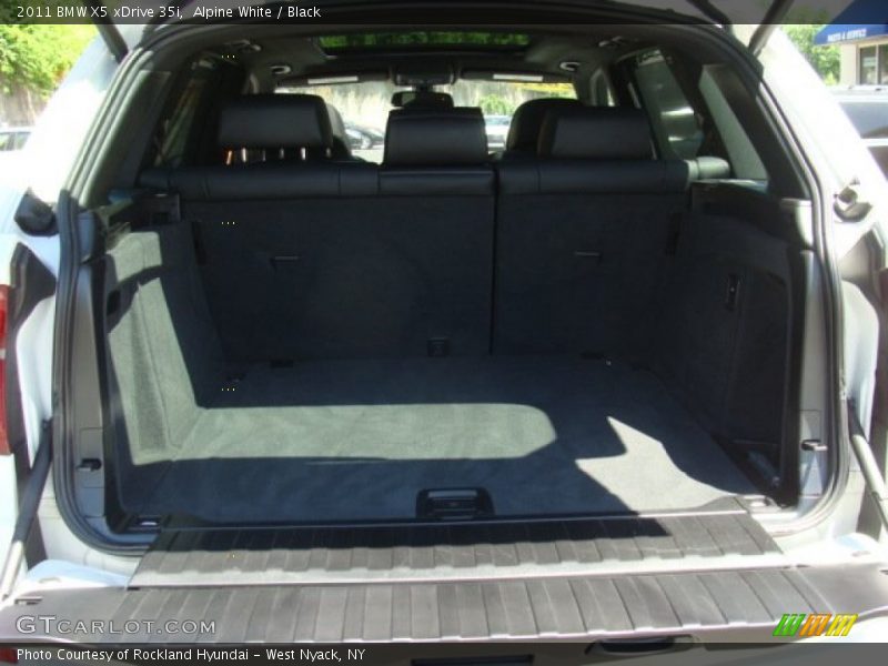 Alpine White / Black 2011 BMW X5 xDrive 35i