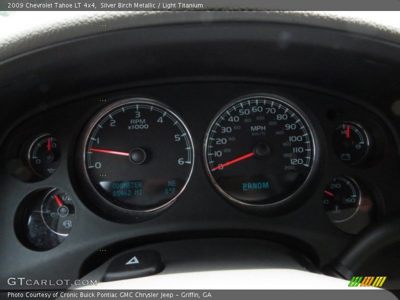 Silver Birch Metallic / Light Titanium 2009 Chevrolet Tahoe LT 4x4