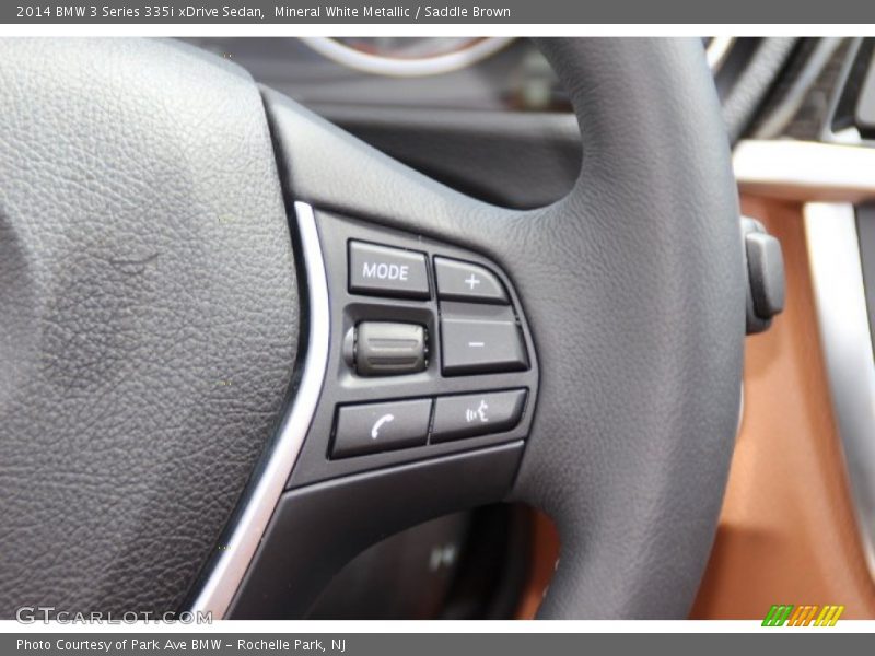 Controls of 2014 3 Series 335i xDrive Sedan