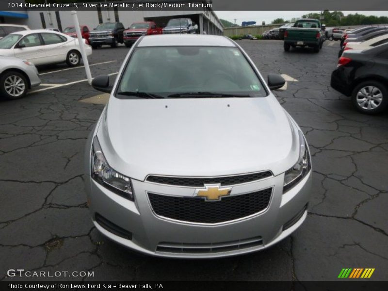 Silver Ice Metallic / Jet Black/Medium Titanium 2014 Chevrolet Cruze LS