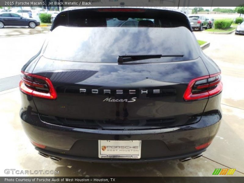 Jet Black Metallic / Black 2015 Porsche Macan S