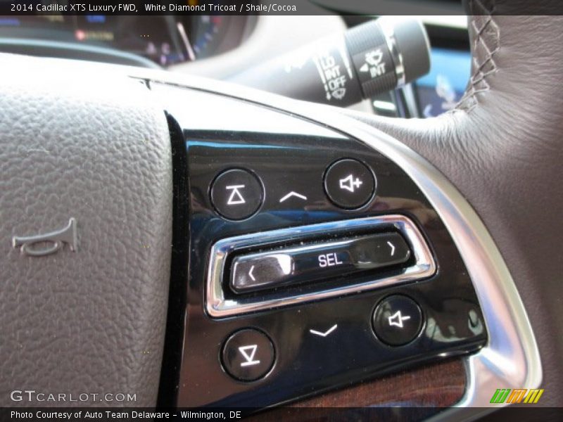 White Diamond Tricoat / Shale/Cocoa 2014 Cadillac XTS Luxury FWD