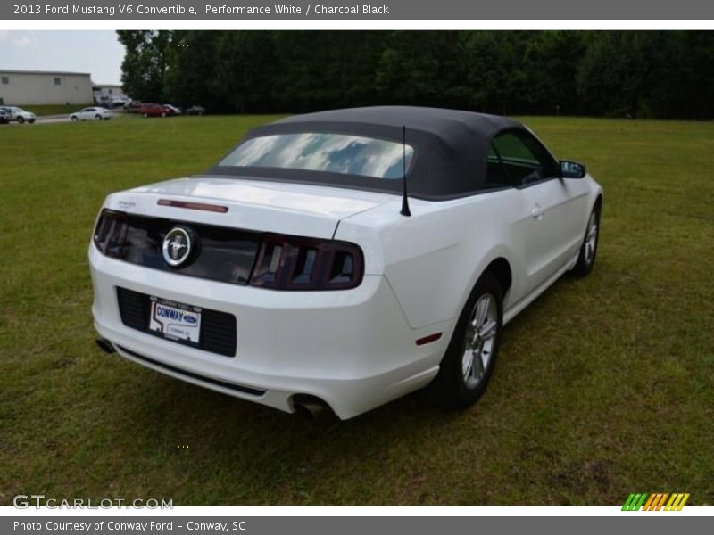 Performance White / Charcoal Black 2013 Ford Mustang V6 Convertible