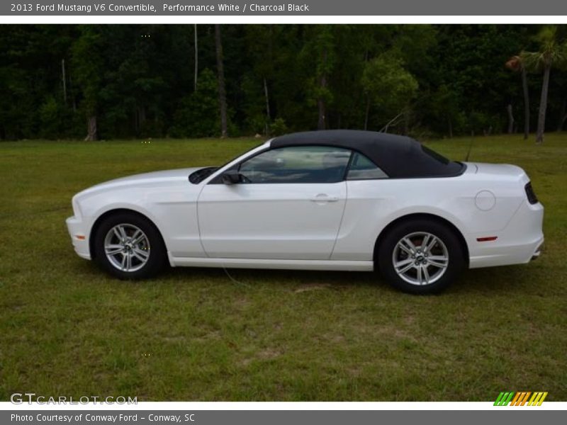 Performance White / Charcoal Black 2013 Ford Mustang V6 Convertible