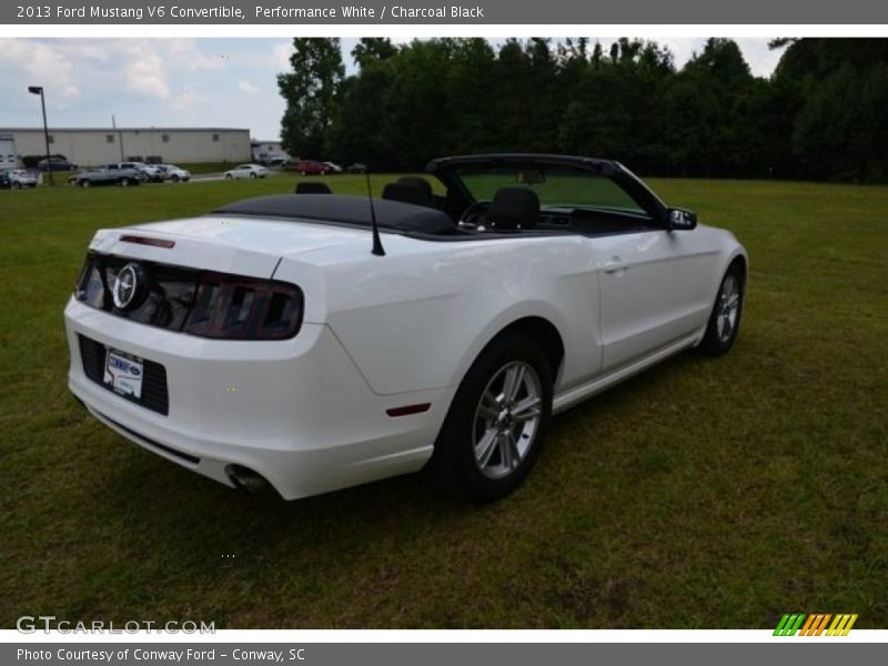 Performance White / Charcoal Black 2013 Ford Mustang V6 Convertible