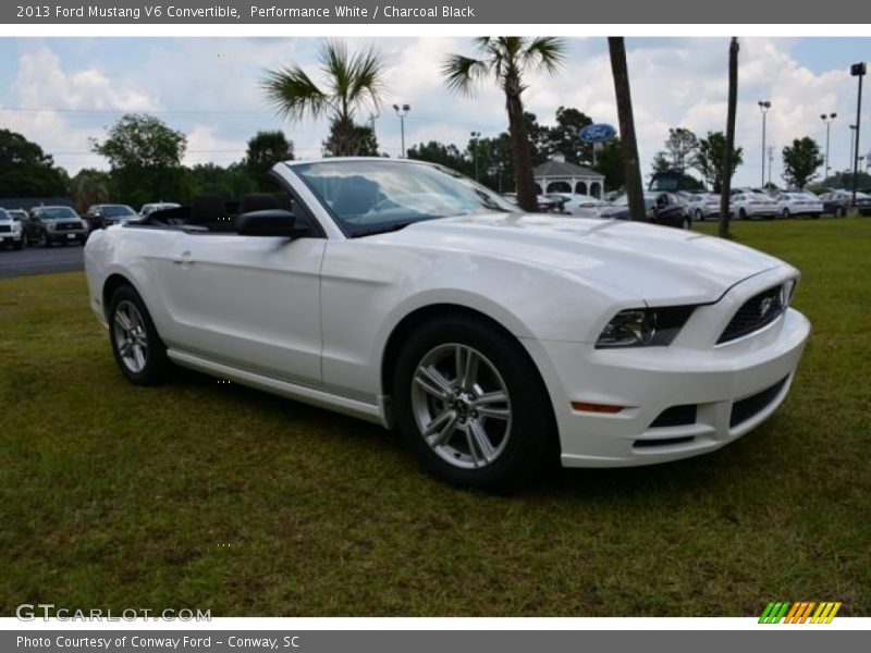 Performance White / Charcoal Black 2013 Ford Mustang V6 Convertible