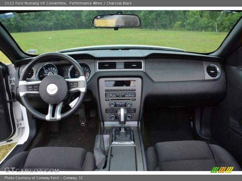 Performance White / Charcoal Black 2013 Ford Mustang V6 Convertible