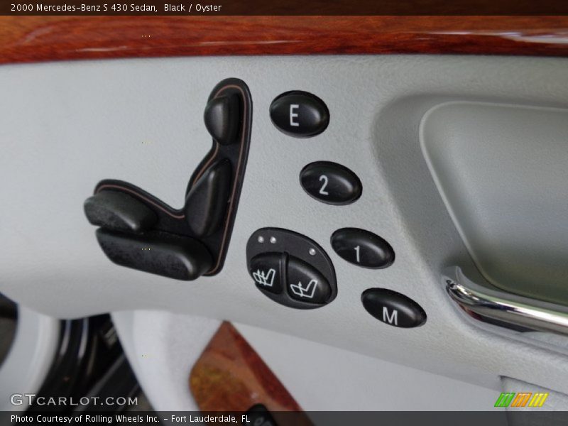 Controls of 2000 S 430 Sedan