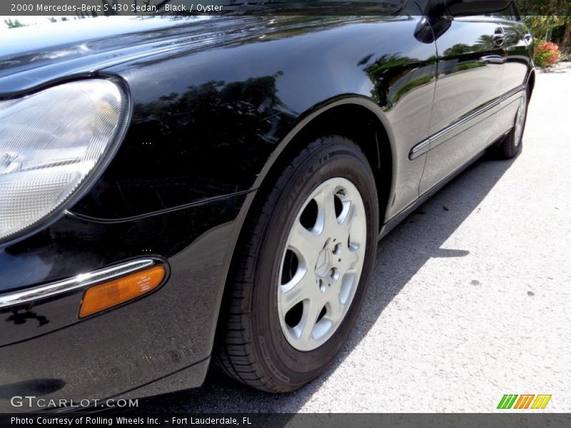 Black / Oyster 2000 Mercedes-Benz S 430 Sedan