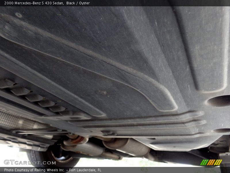 Undercarriage of 2000 S 430 Sedan