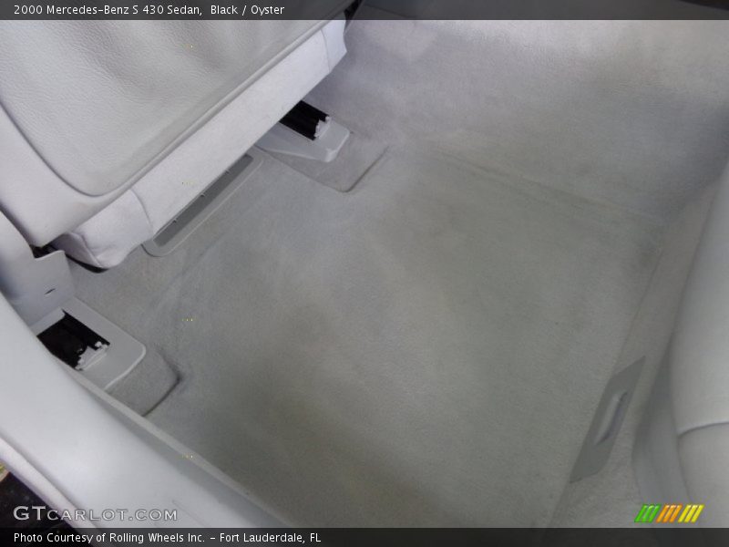 Black / Oyster 2000 Mercedes-Benz S 430 Sedan