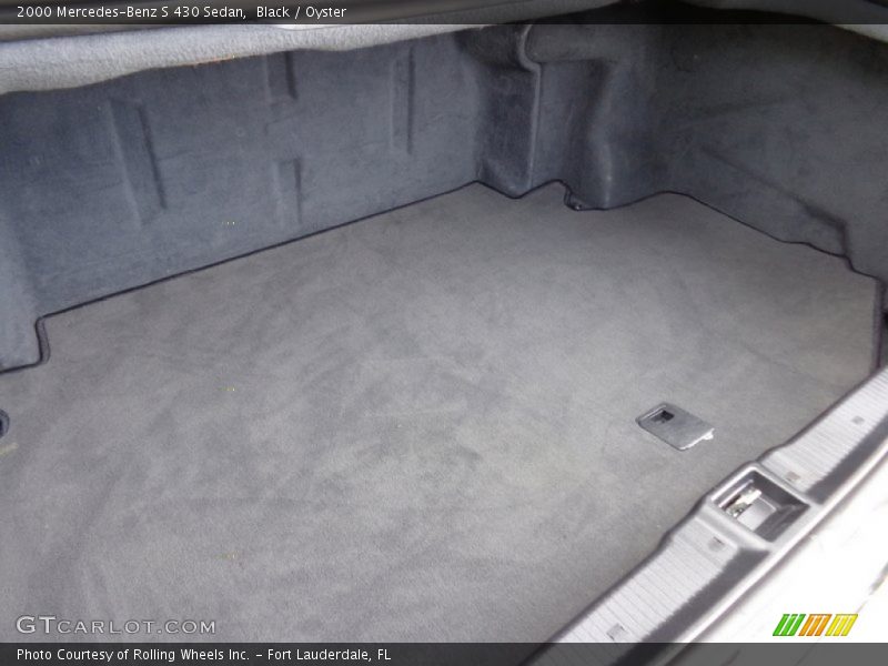 Black / Oyster 2000 Mercedes-Benz S 430 Sedan