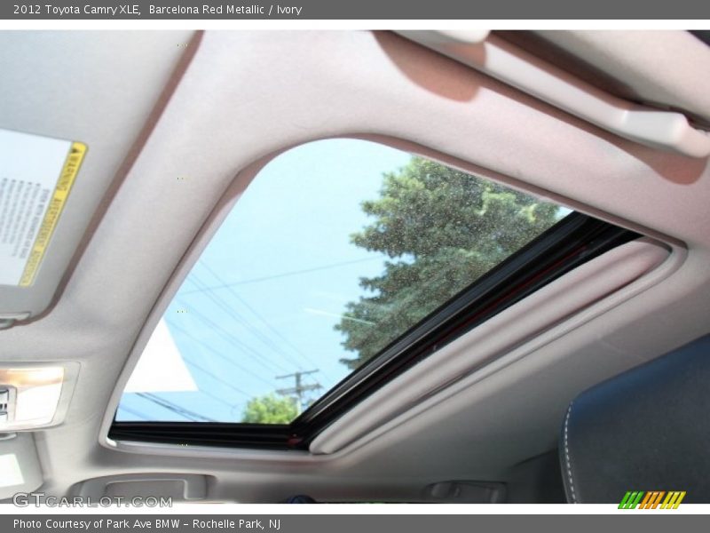 Barcelona Red Metallic / Ivory 2012 Toyota Camry XLE