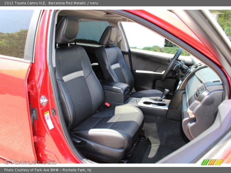 Barcelona Red Metallic / Ivory 2012 Toyota Camry XLE