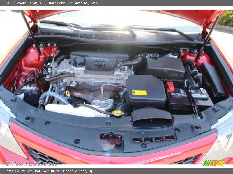Barcelona Red Metallic / Ivory 2012 Toyota Camry XLE
