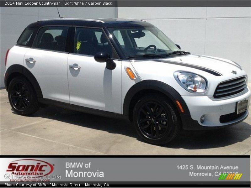 Light White / Carbon Black 2014 Mini Cooper Countryman