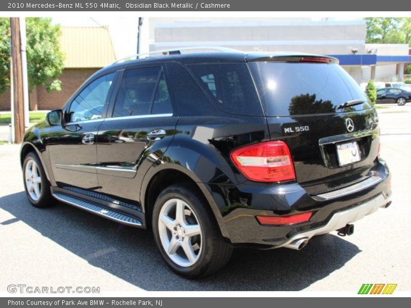 Obsidian Black Metallic / Cashmere 2010 Mercedes-Benz ML 550 4Matic