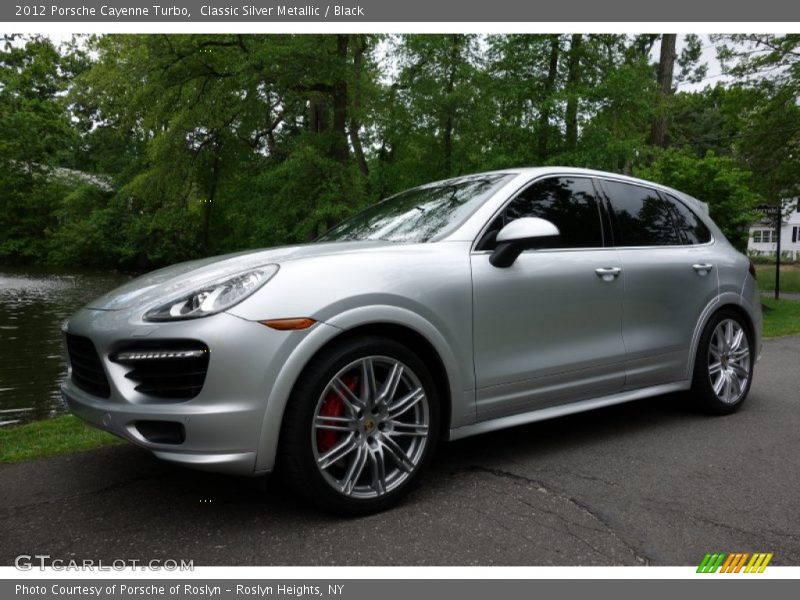 Front 3/4 View of 2012 Cayenne Turbo