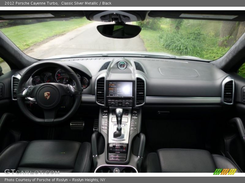 Dashboard of 2012 Cayenne Turbo