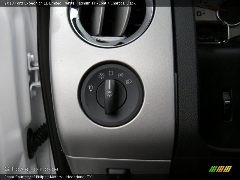 White Platinum Tri-Coat / Charcoal Black 2013 Ford Expedition EL Limited