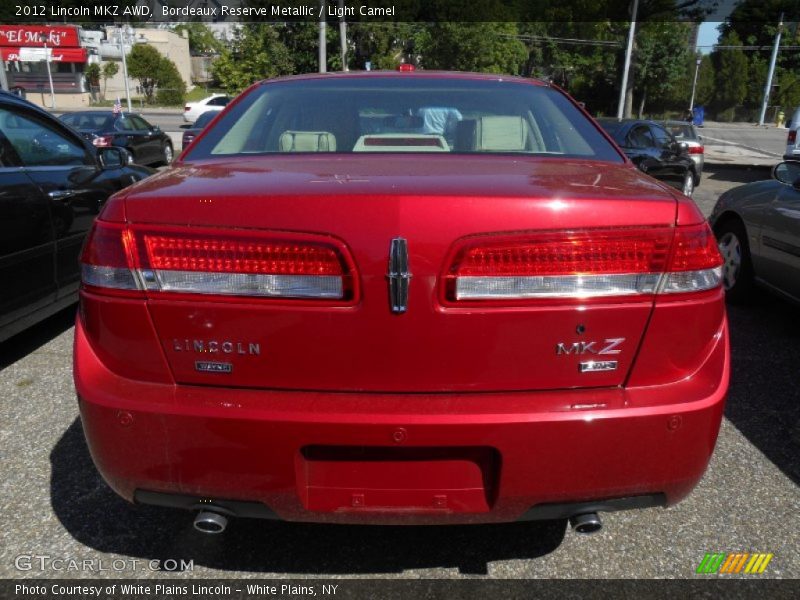 Bordeaux Reserve Metallic / Light Camel 2012 Lincoln MKZ AWD