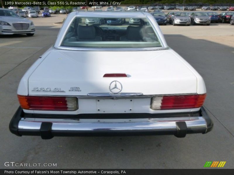 Arctic White / Grey 1989 Mercedes-Benz SL Class 560 SL Roadster