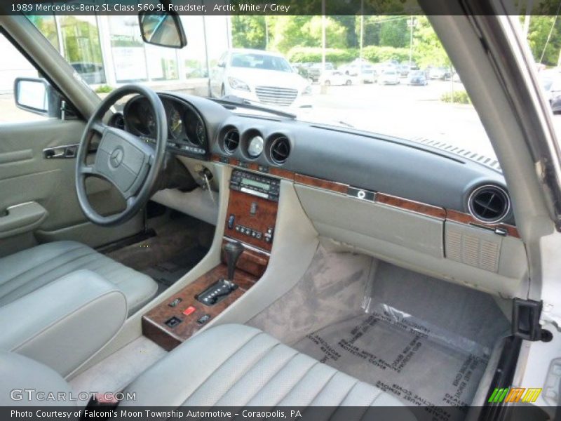 Arctic White / Grey 1989 Mercedes-Benz SL Class 560 SL Roadster